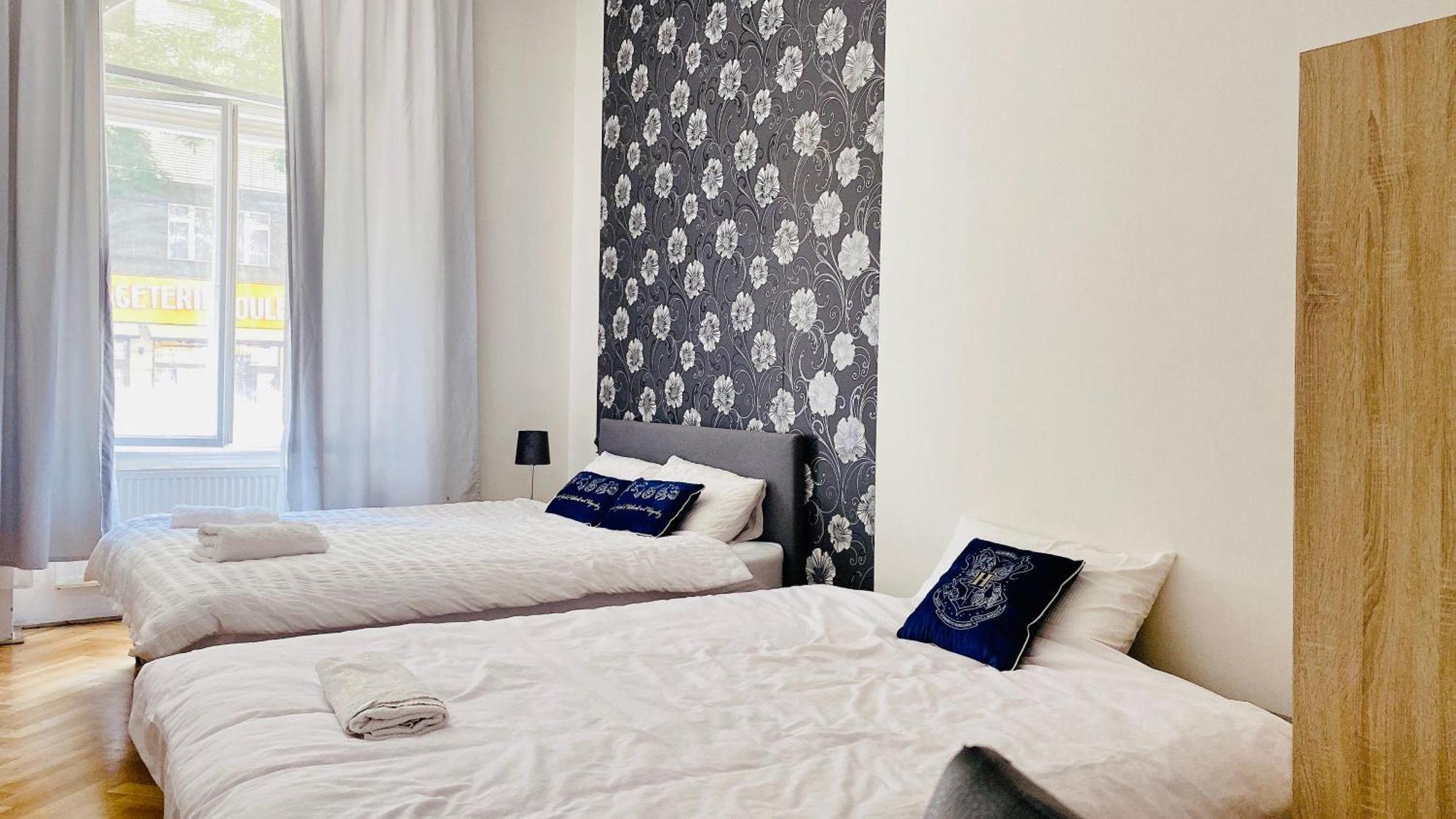 Hotel Apartment In Prague 2 Square Экстерьер фото