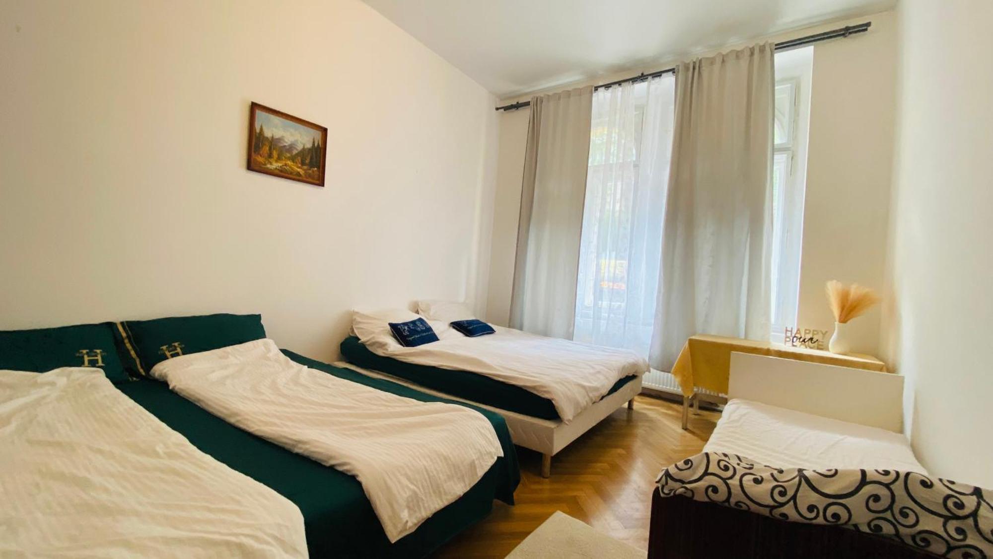 Hotel Apartment In Prague 2 Square Экстерьер фото